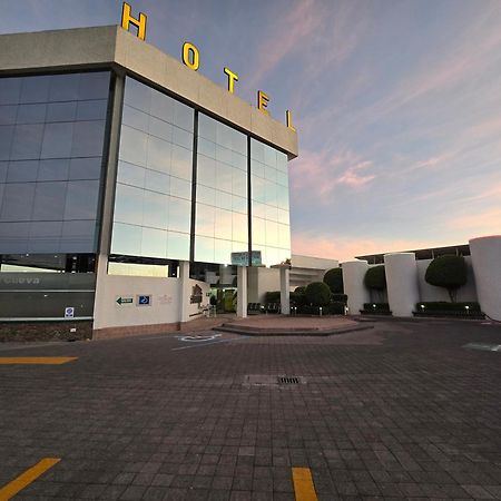 Hotel Alcampo Miranda Buitenkant foto