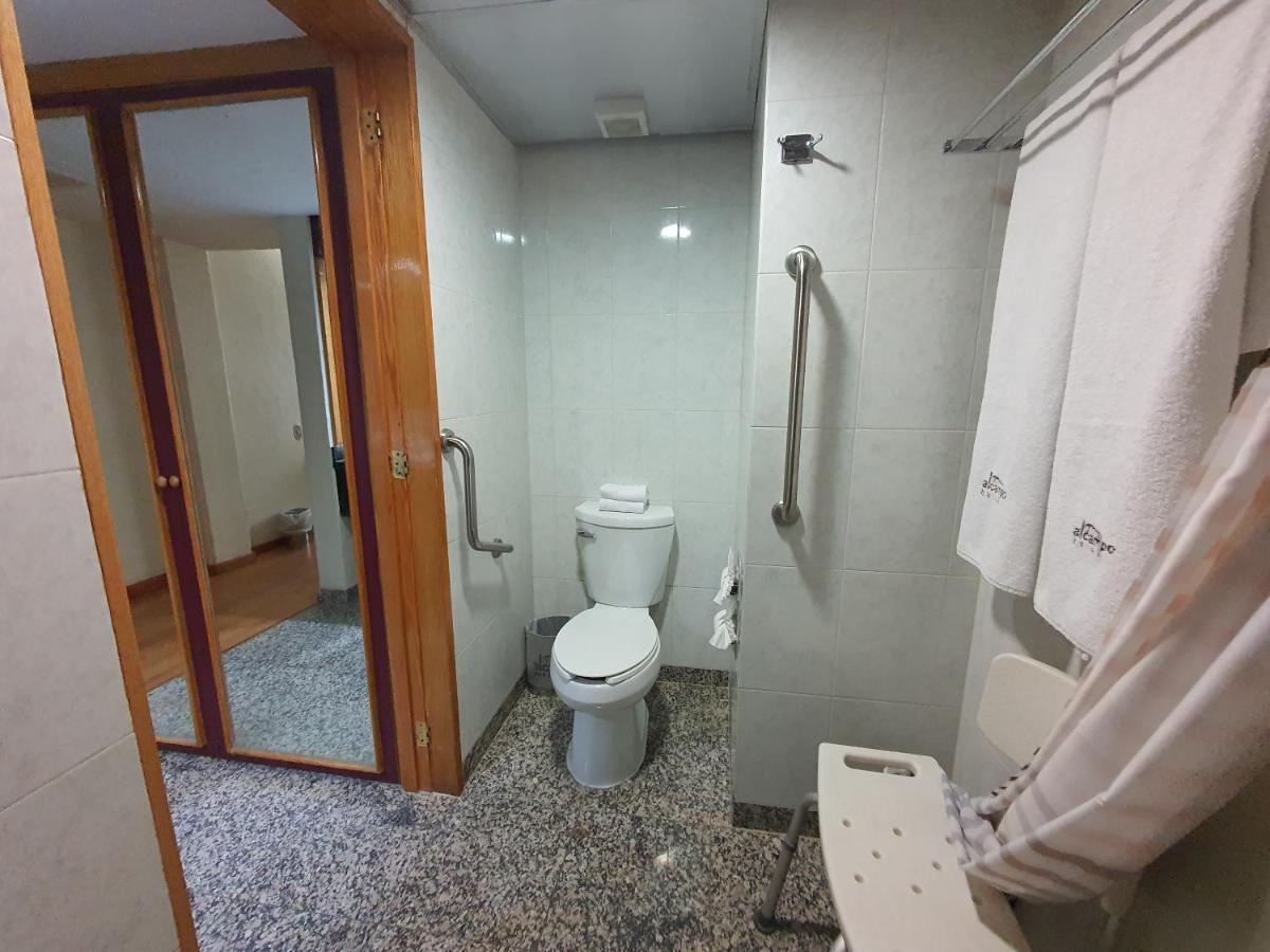 Hotel Alcampo Miranda Buitenkant foto