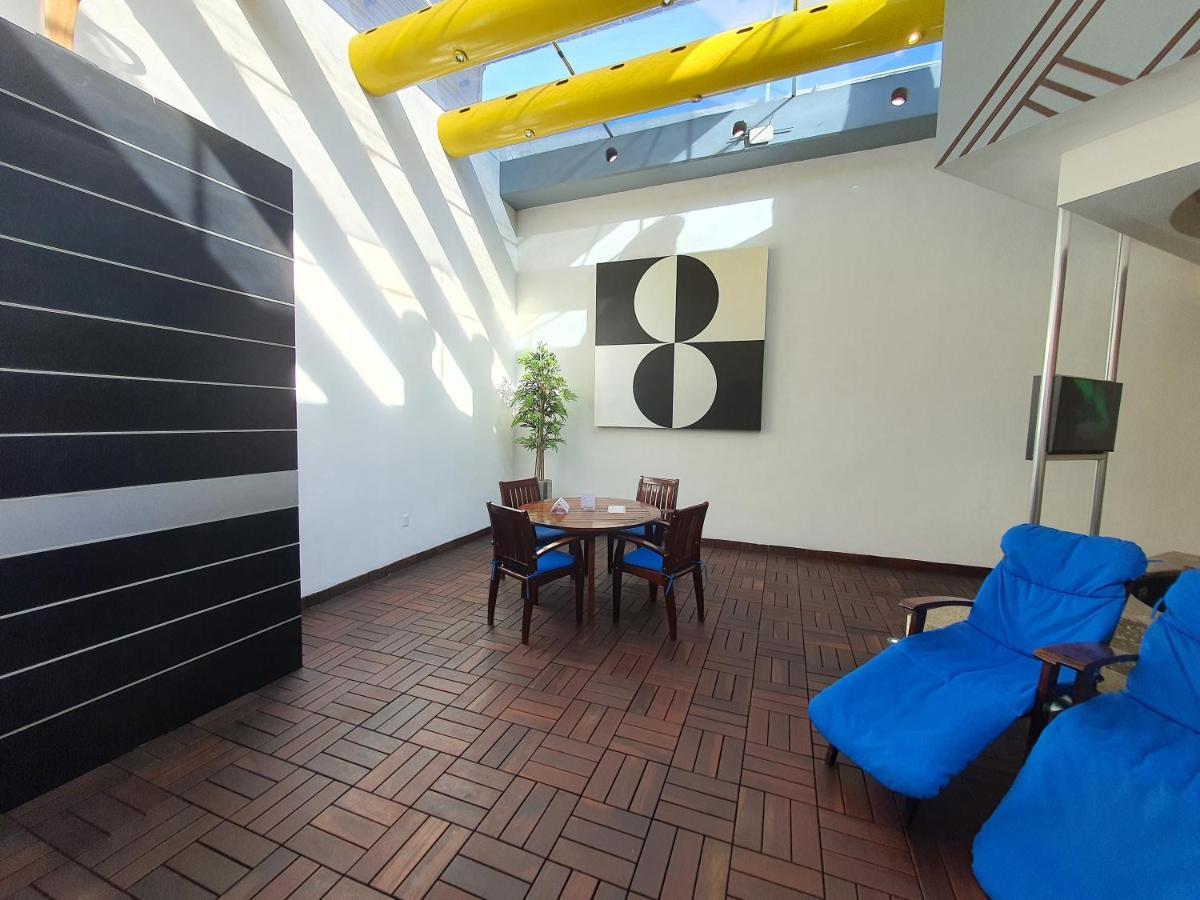 Hotel Alcampo Miranda Buitenkant foto