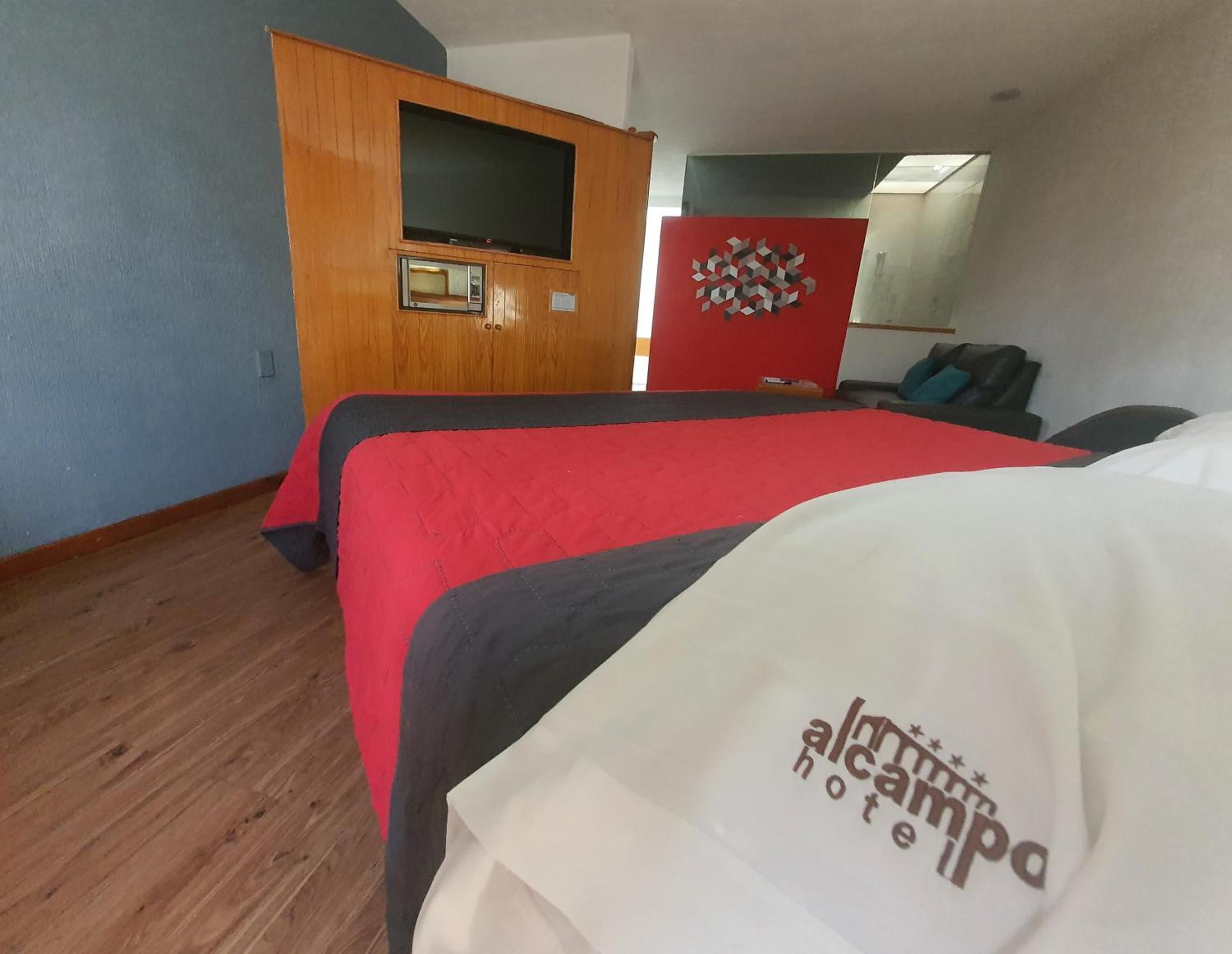 Hotel Alcampo Miranda Buitenkant foto