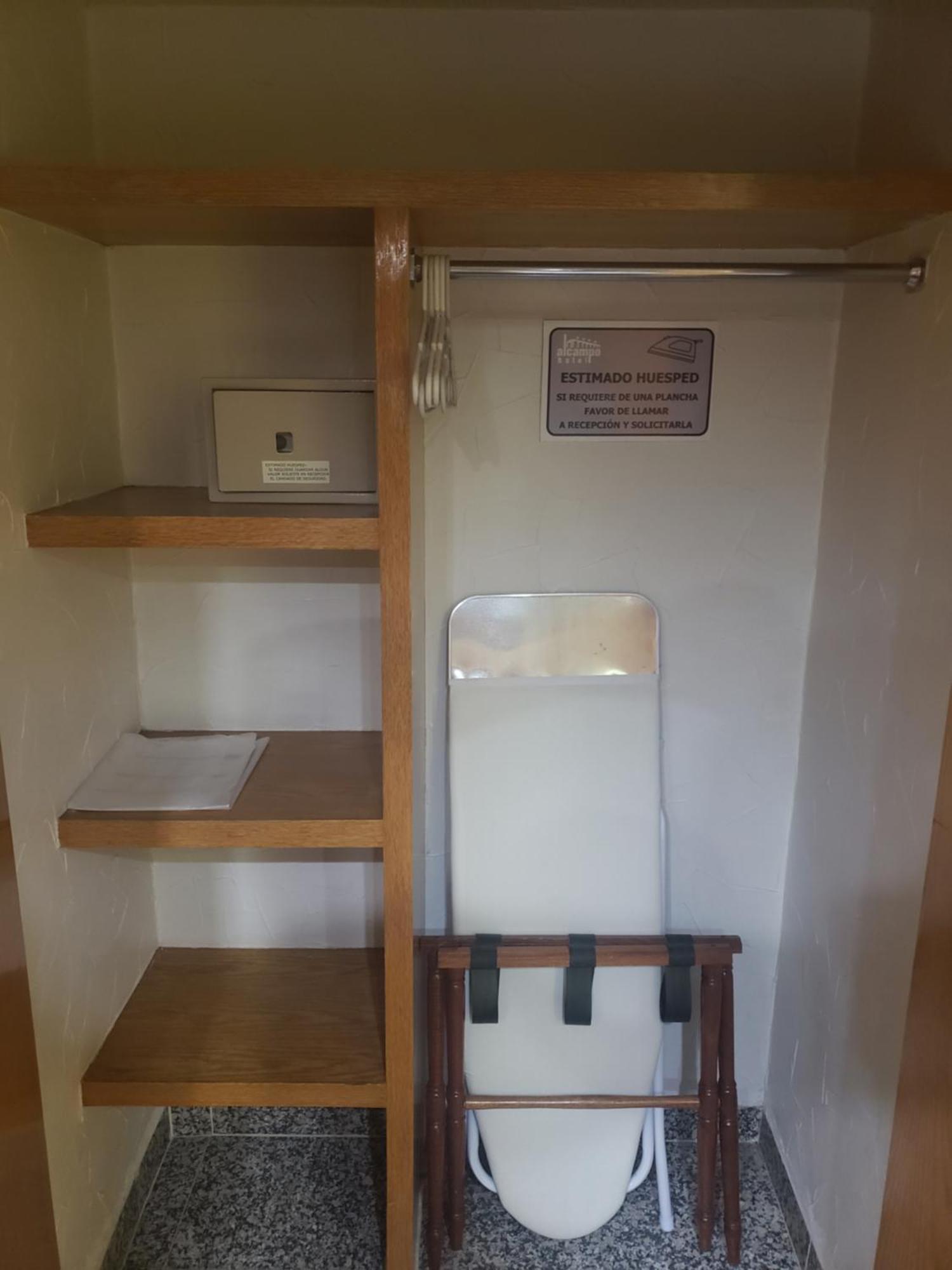 Hotel Alcampo Miranda Kamer foto